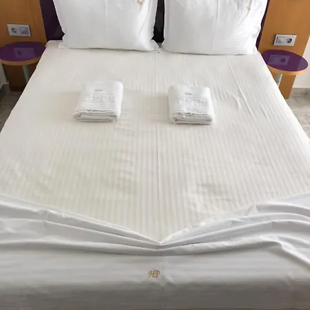 Panoramic 3*