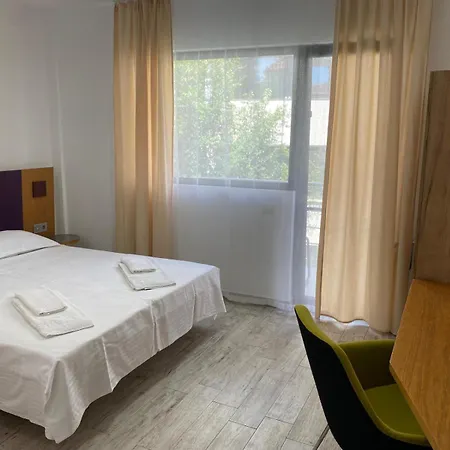 Panoramic 3*