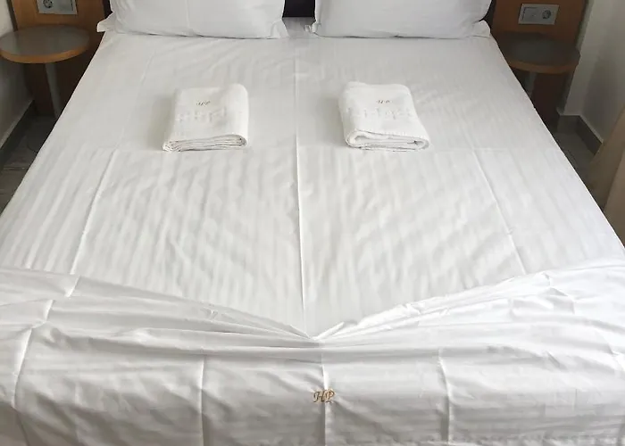 Panoramic 招待所 3*